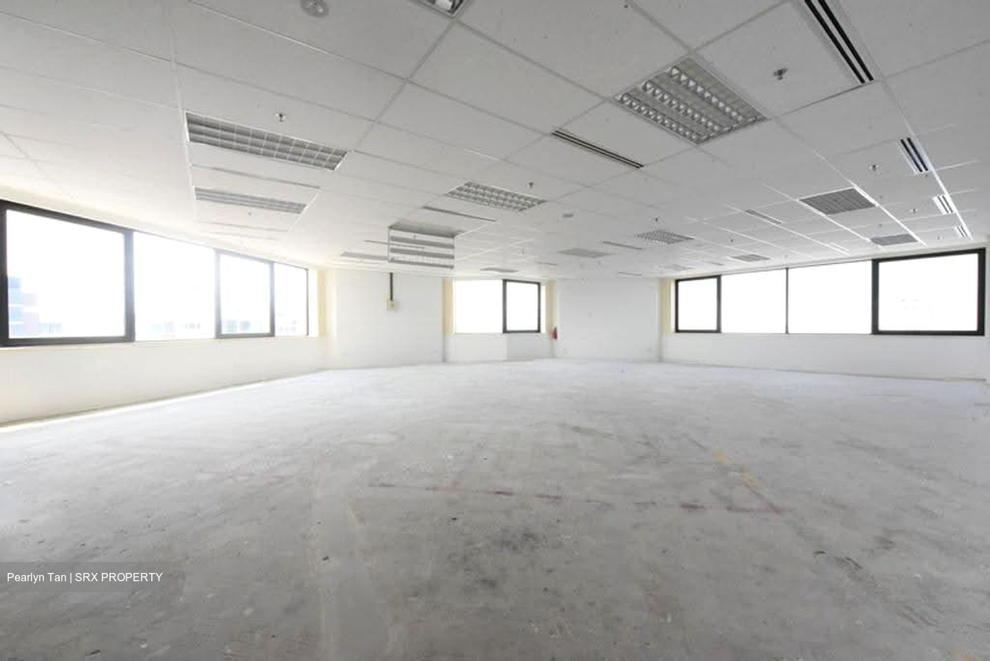 Parkway Parade (D15), Office #614482571